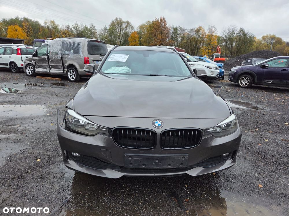 BMW 3 Series 2015 photo 4