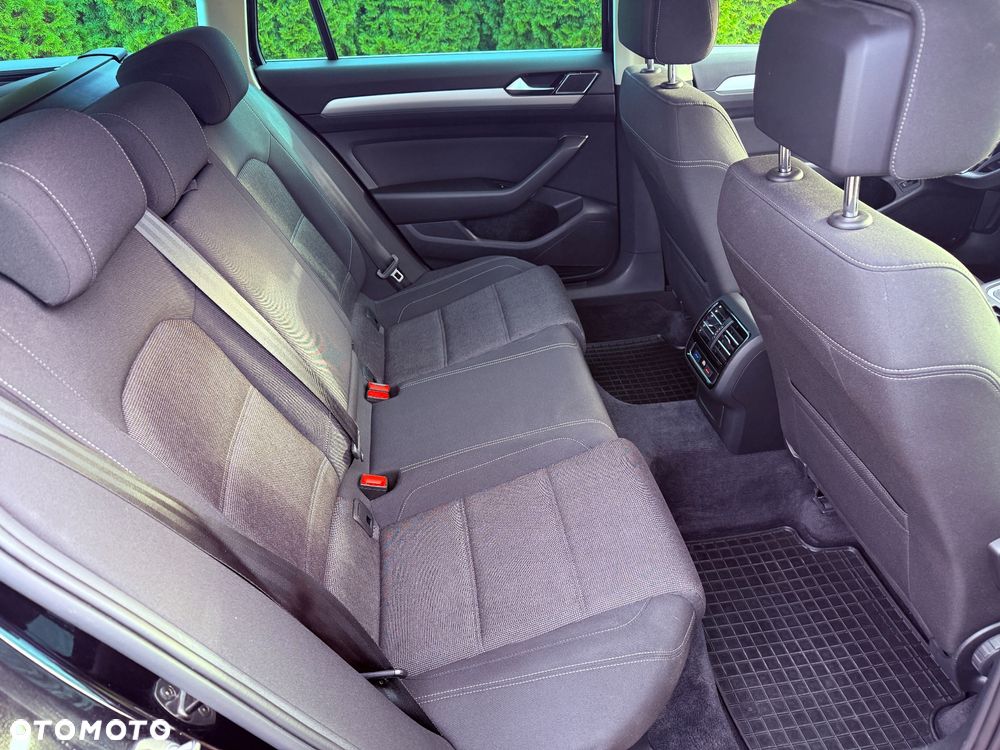 Volkswagen Passat 2.0 TDI BMT SCR Comfortline DSG7 - 24