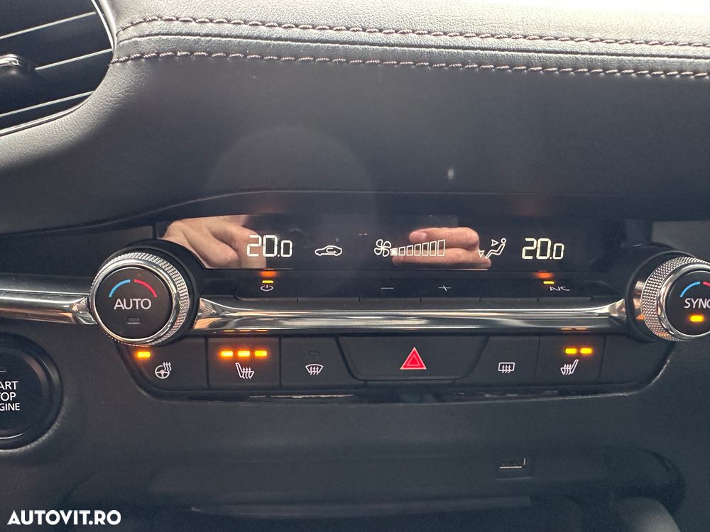 Mazda 3 - 13