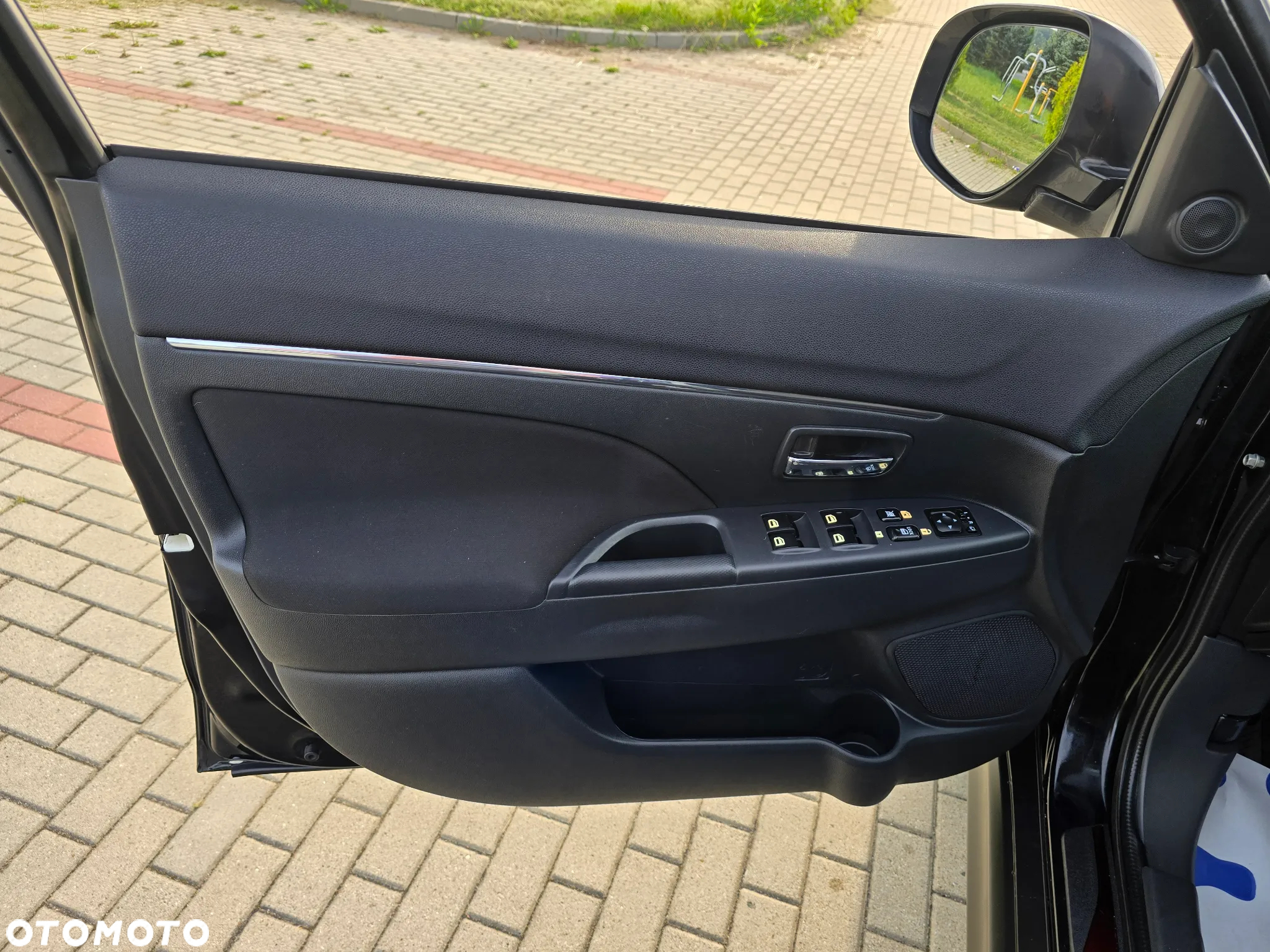 Mitsubishi ASX 1.6 2WD Diamant Edition - 21