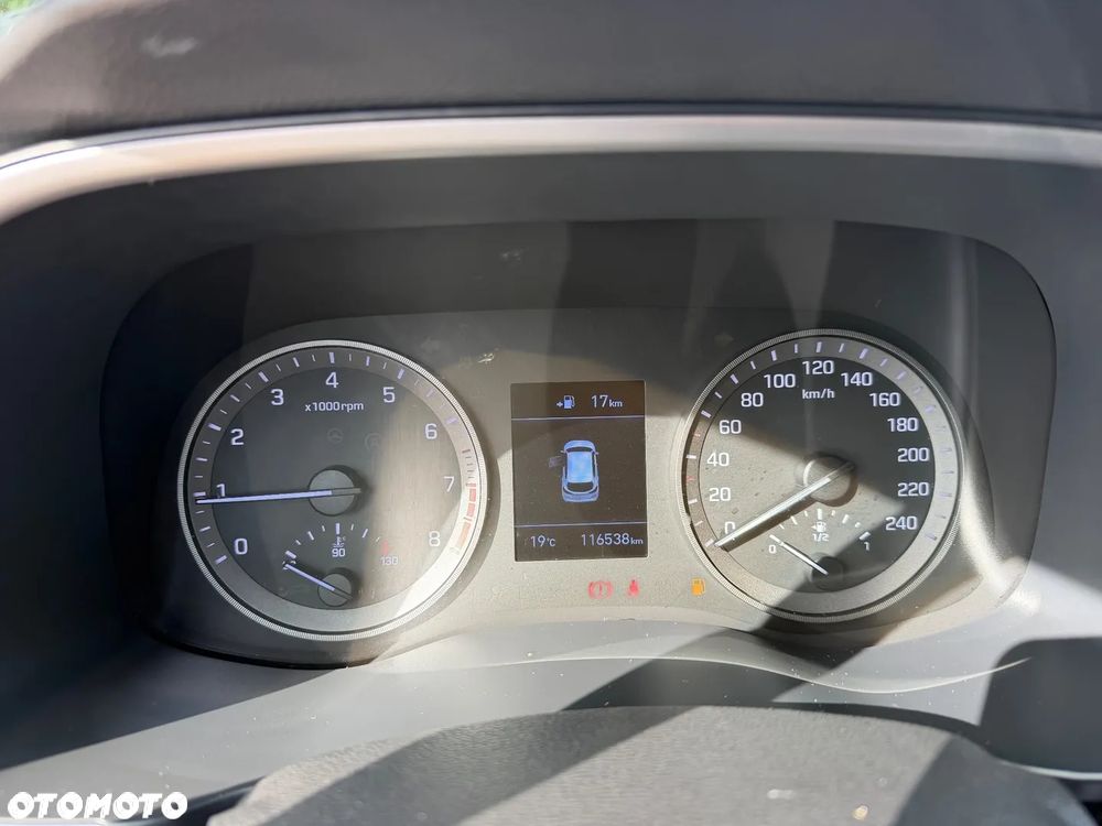 Hyundai Tucson 1.6 GDi 2WD Select - 19