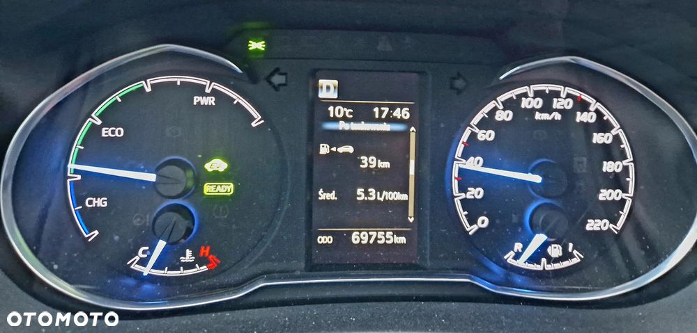 Toyota Yaris Hybrid 100 Dynamic EU6 - 9