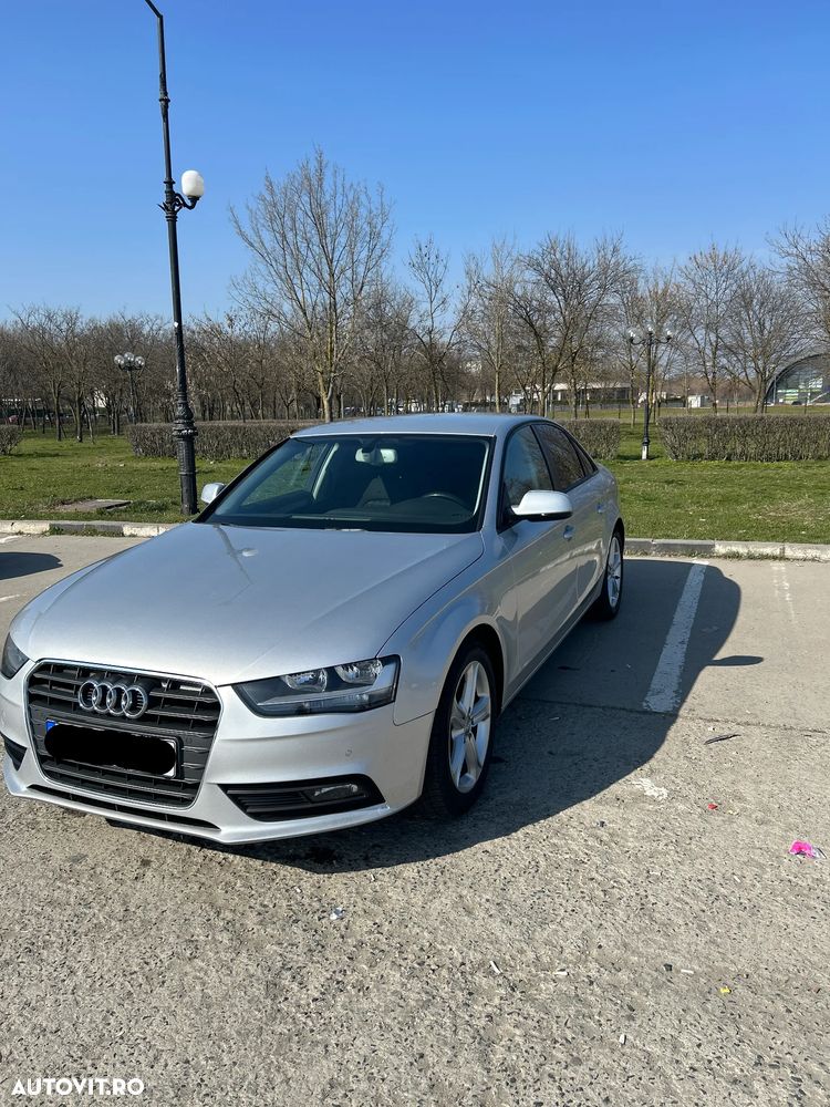 Audi A4 2.0 TDI DPF multitronic Attraction - 2