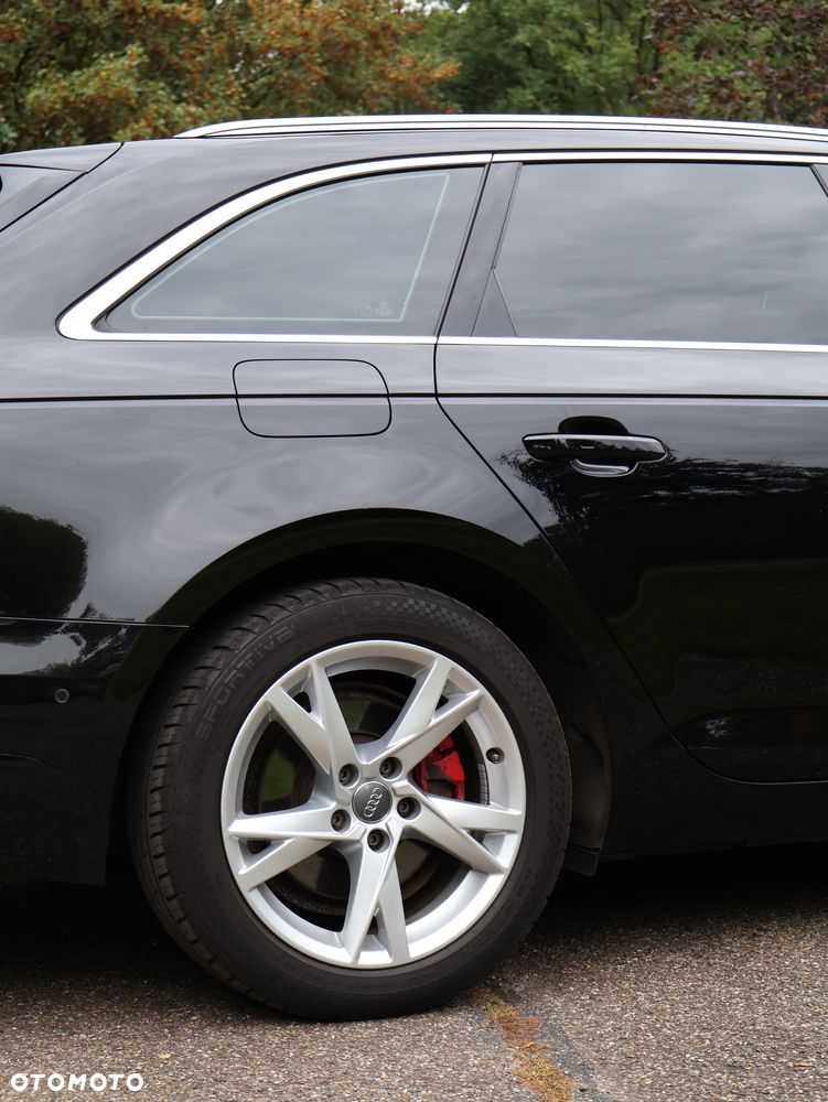 Audi A4 Avant - 31