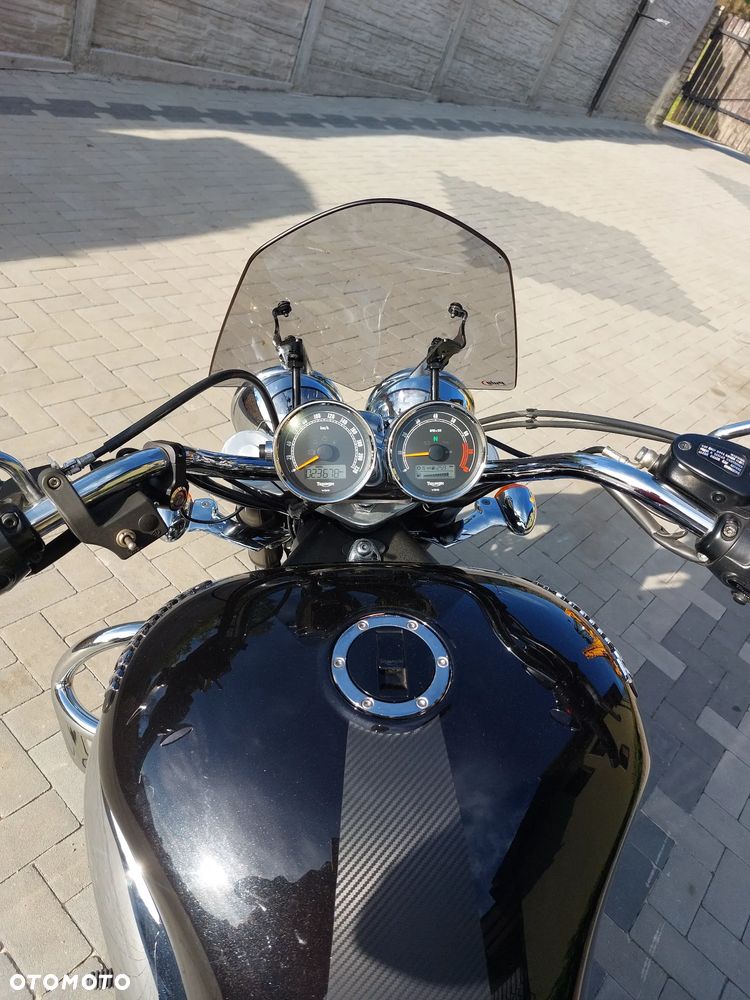 Triumph Rocket - 7