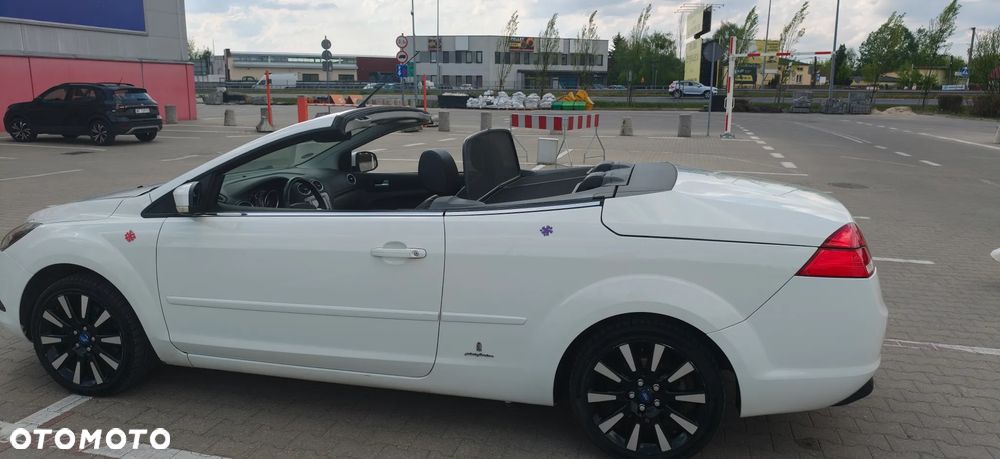 Ford Focus - 32