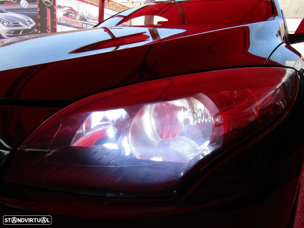 Renault Mégane Coupe Energy dCi 110 FAP Start & Stop GT Line - 34