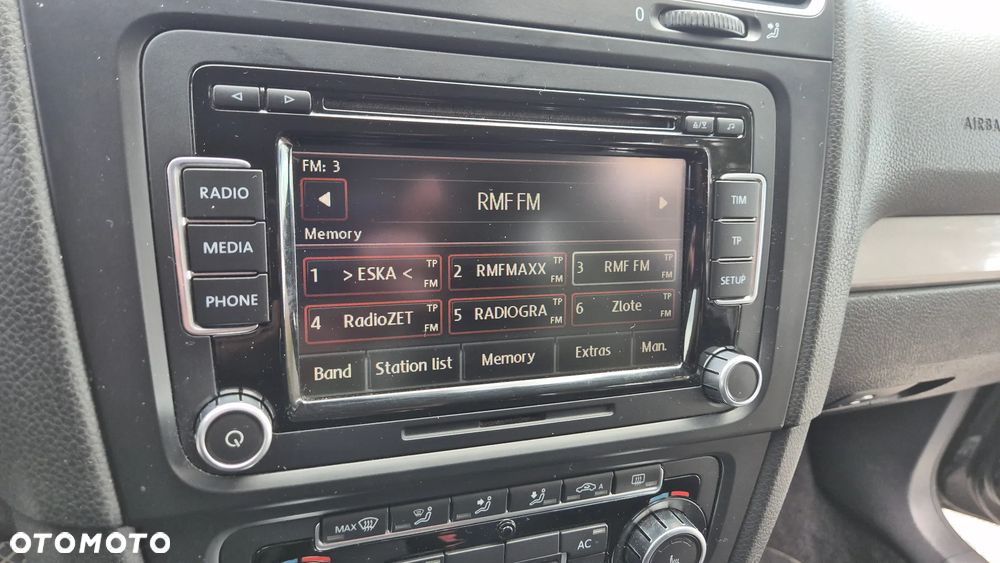Volkswagen Golf - 16