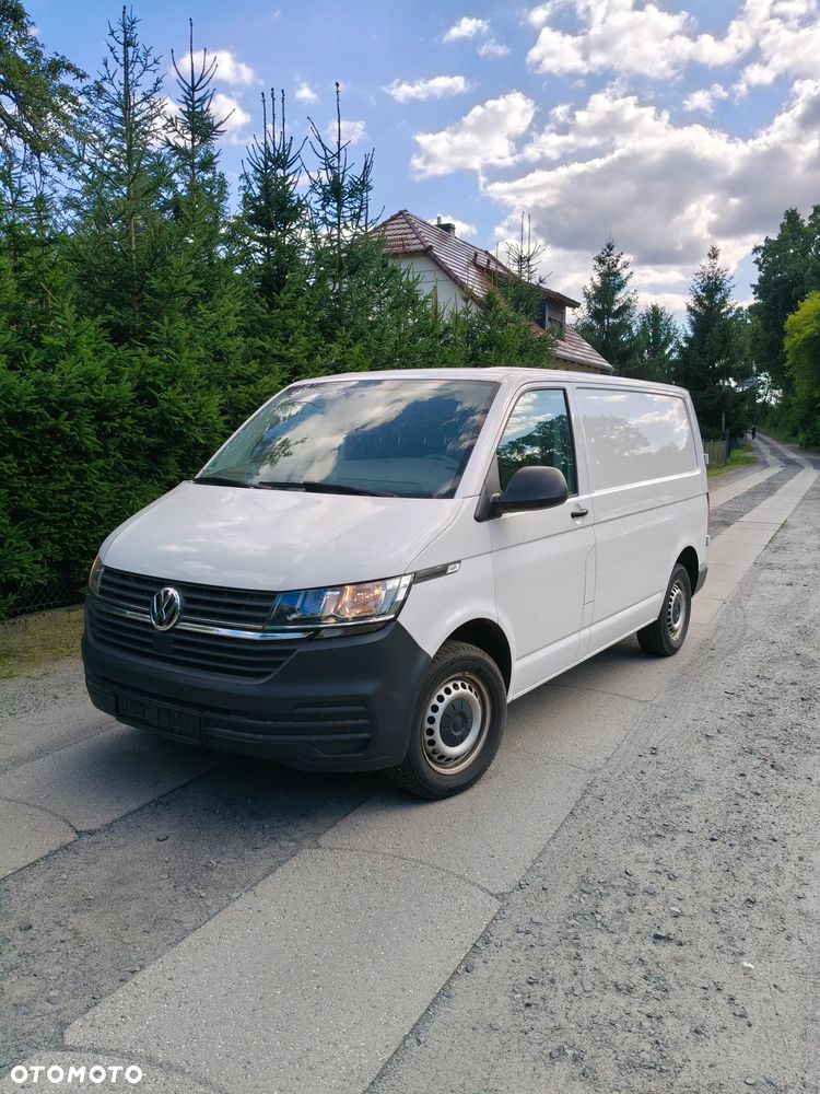 Volkswagen Transporter - 1