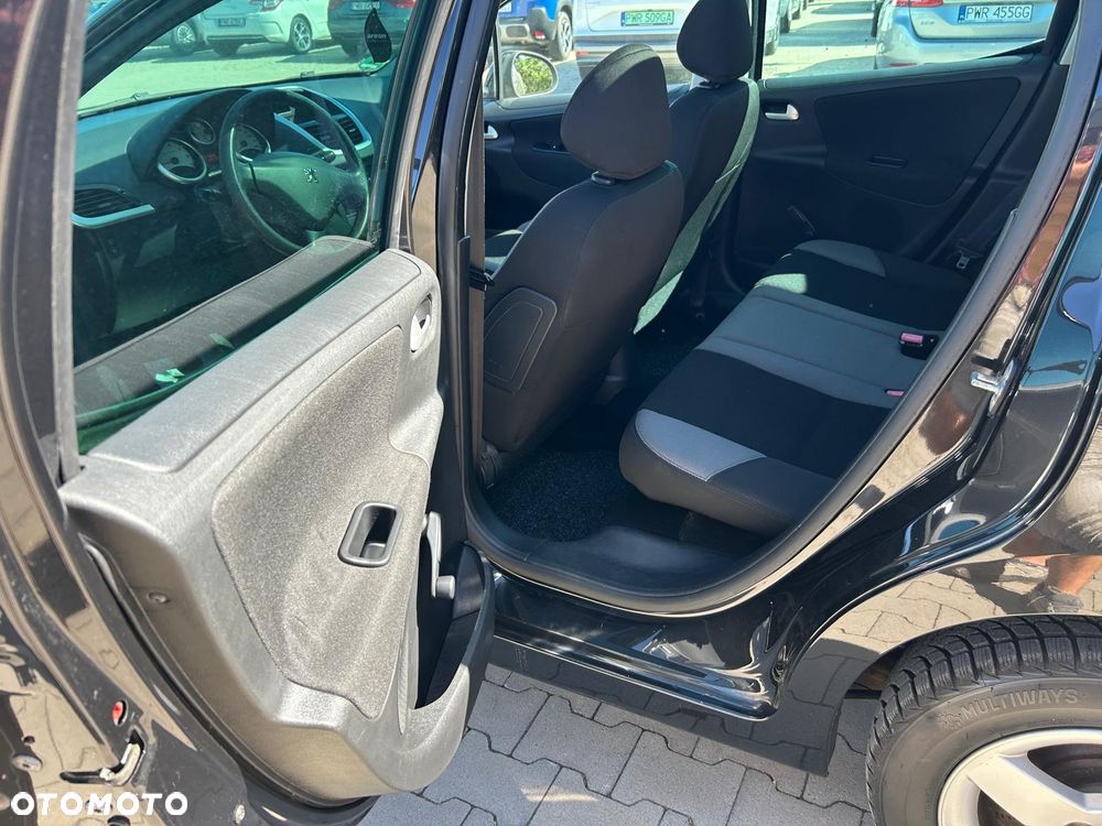 Peugeot 207 95 VTi Filou - 23