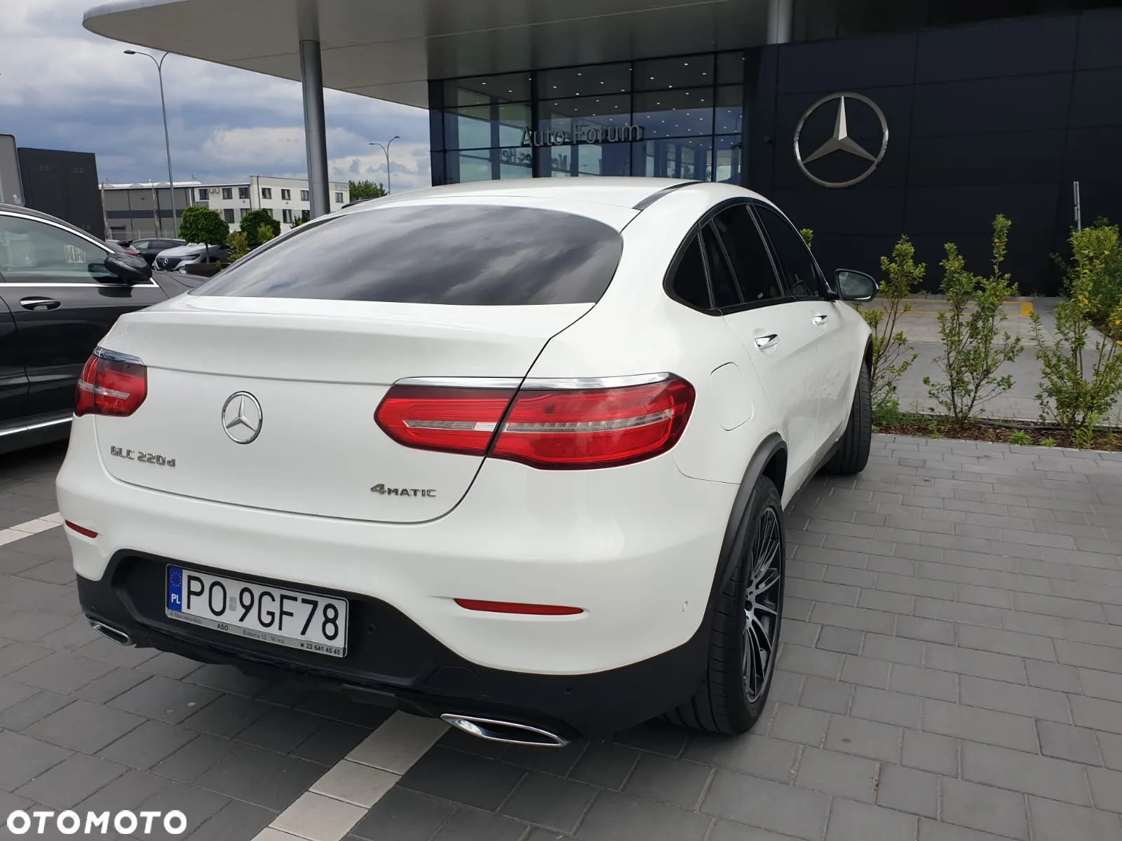 Mercedes-Benz GLC - 13