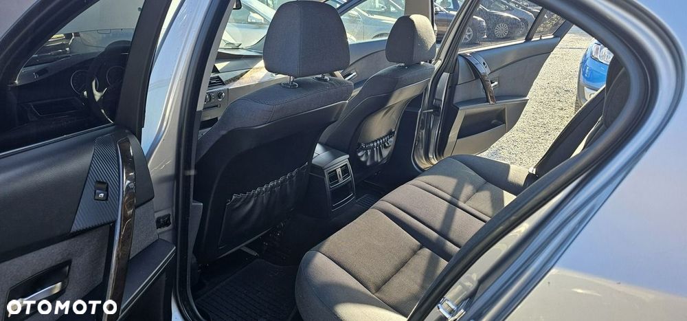 BMW Seria 5 - 21