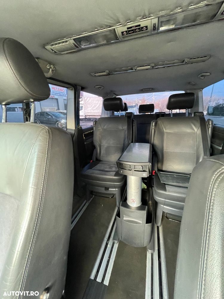Volkswagen Multivan - 9
