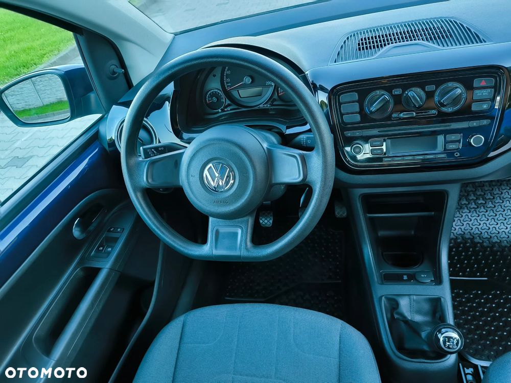 Volkswagen up! 1.0 move Perfectline - 15