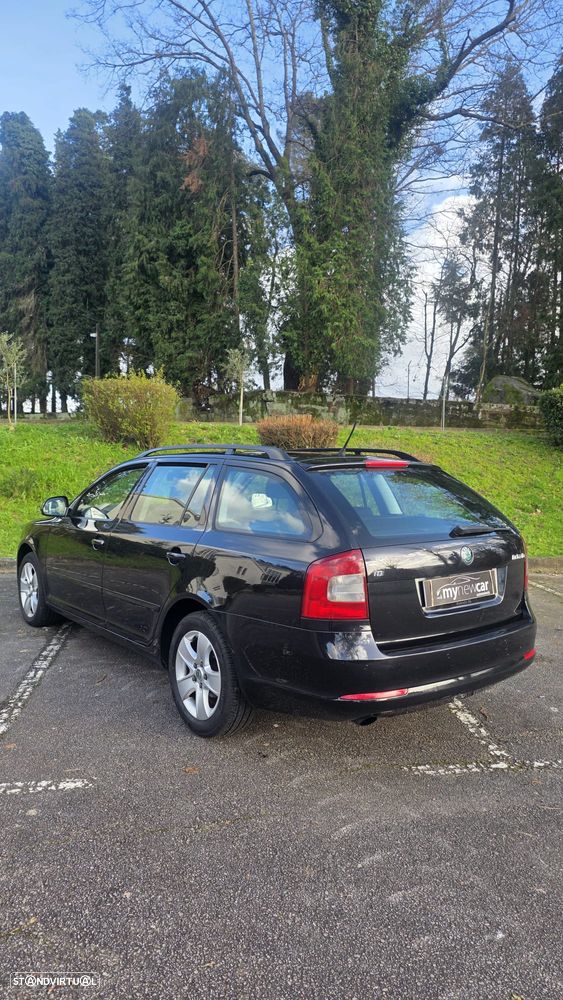 Skoda Octavia Break 1.6 TDi Ambiente - 5