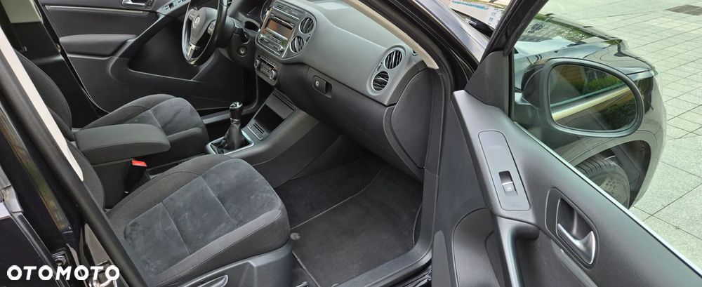 Volkswagen Tiguan 2.0 TSI 4Motion Track & Field - 18