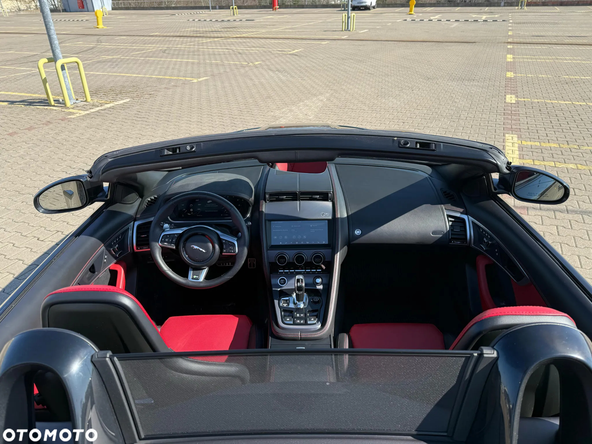 Jaguar F-Type Cabriolet P575 AWD R - 18