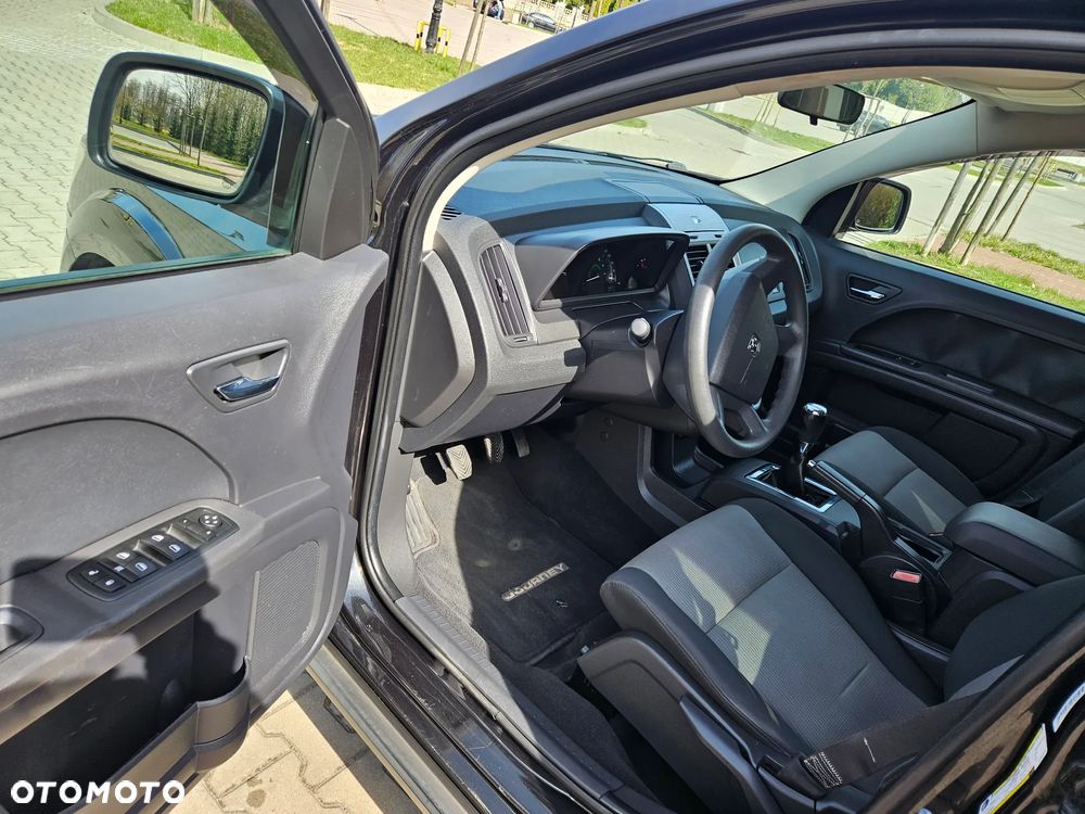 Dodge Journey 2.4 SE - 17