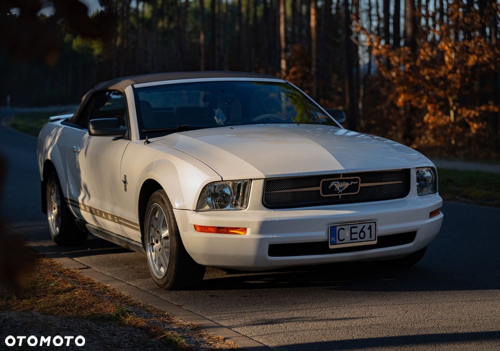 Ford Mustang - 3