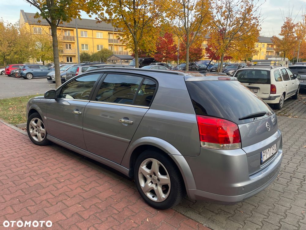 Opel Signum 1.9 CDTI Sport - 12