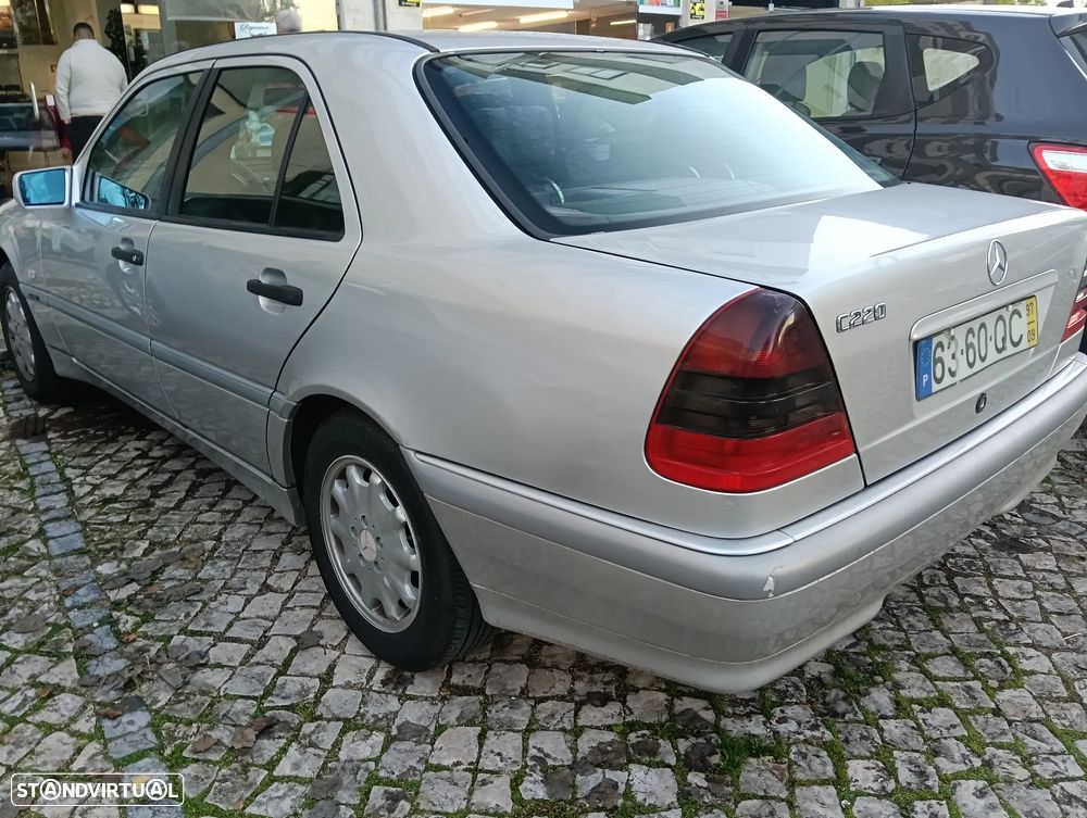 Mercedes-Benz C 220 CDI Classic - 34