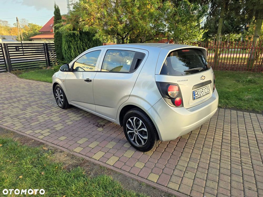 Chevrolet Aveo 1.2 LS - 3