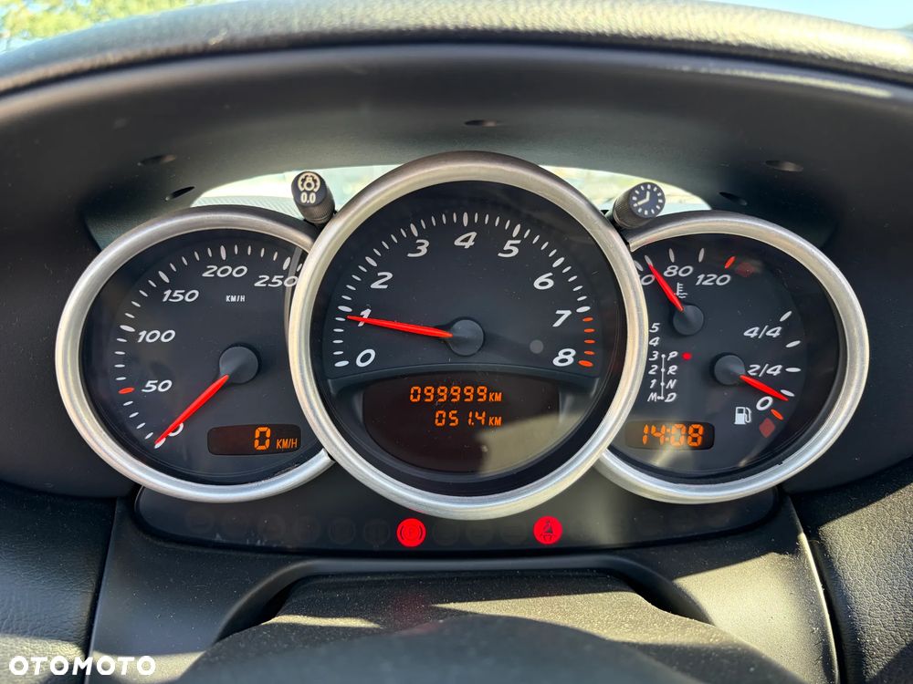 Porsche Boxster - 13