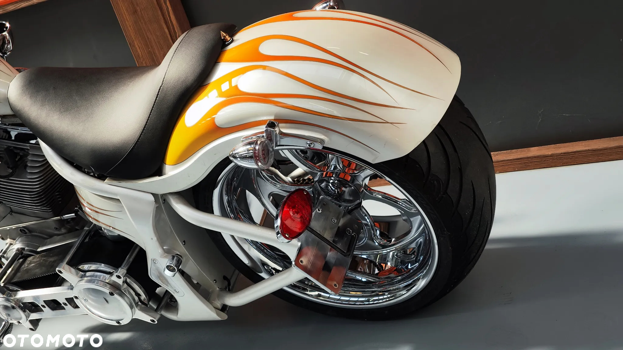 Harley-Davidson Softail - 10