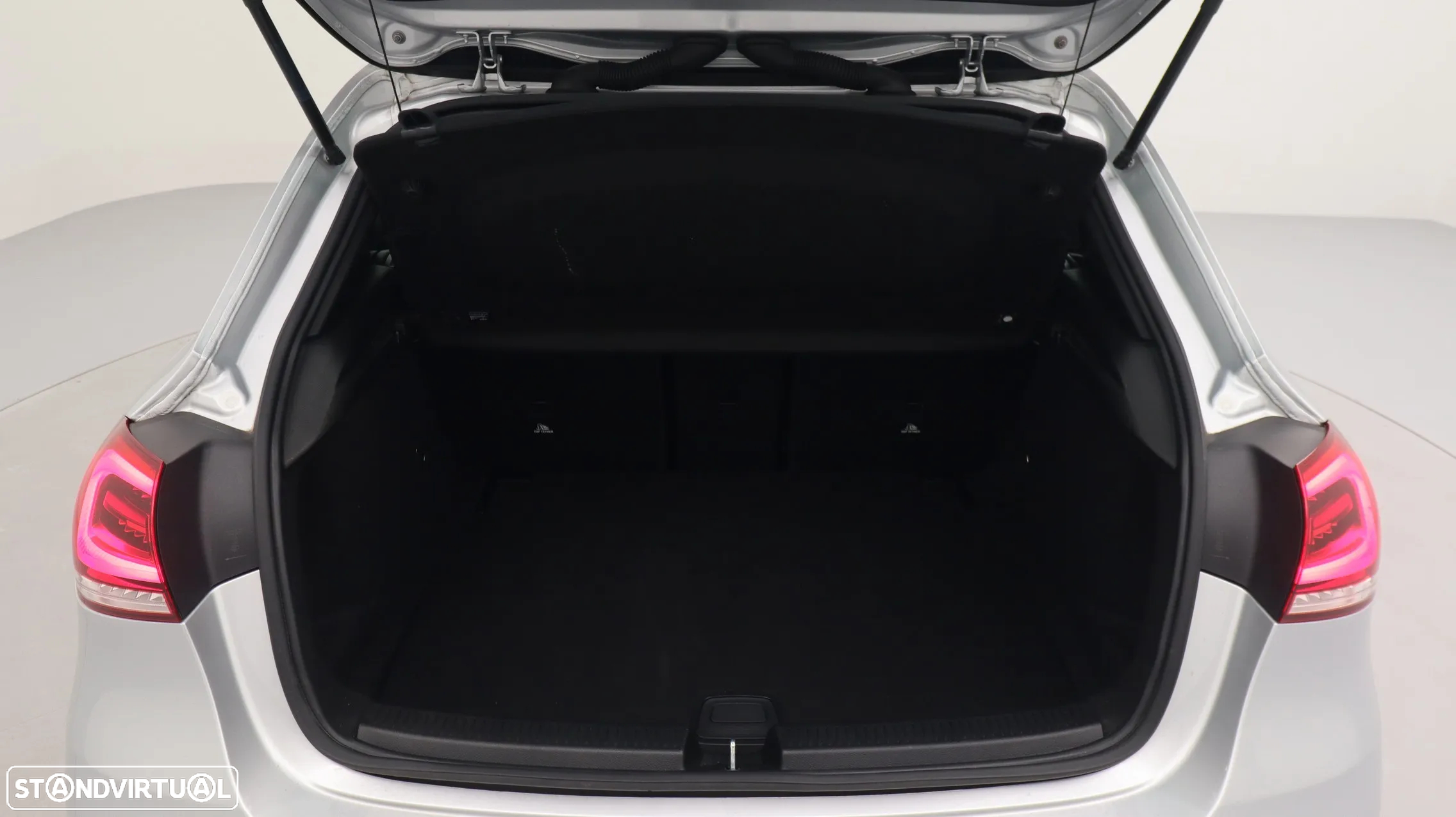 Mercedes-Benz A 200 d AMG Line Aut. - 28