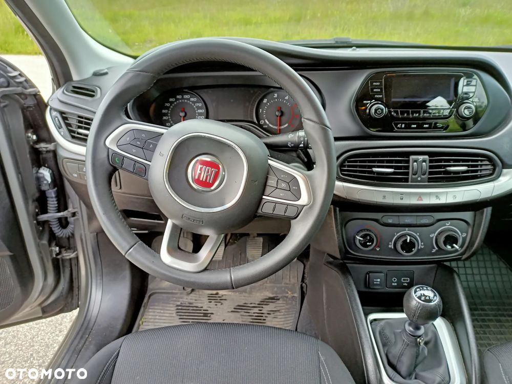 Fiat Tipo 1.6 MultiJet 16v Pop - 19