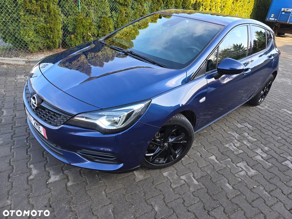 Opel Astra 1.2 Turbo Start/Stop Design&Tech - 1