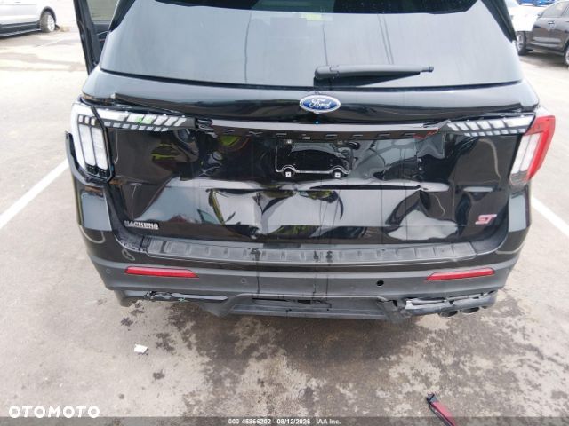Ford Explorer - 8