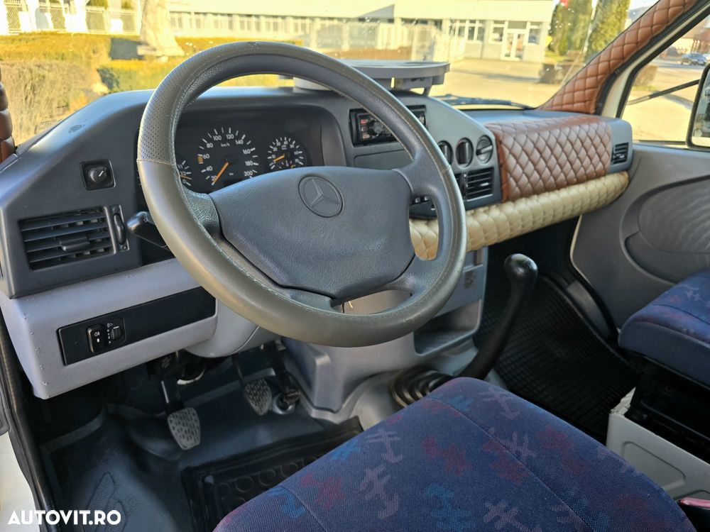 Mercedes-Benz Sprinter - 17