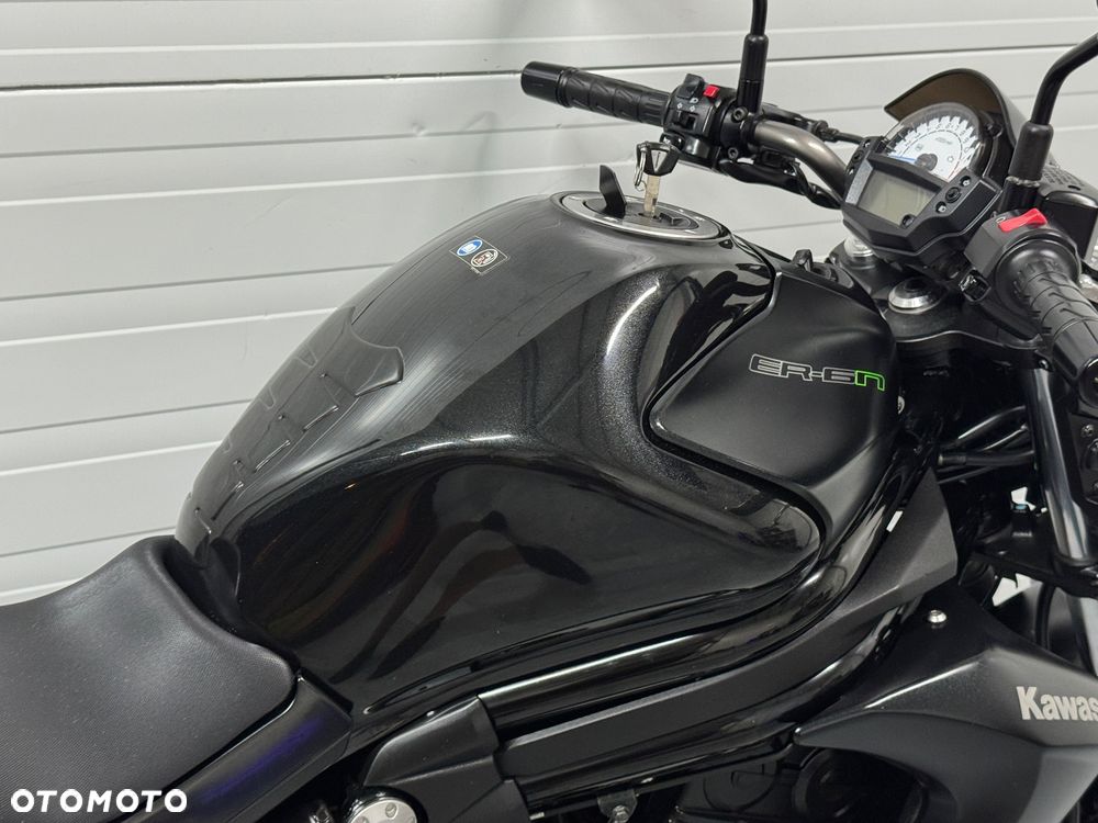 Kawasaki ER - 7