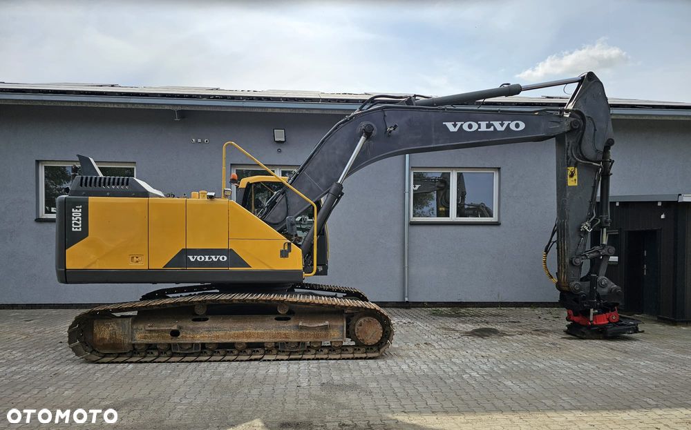 Volvo EC250EL - 2