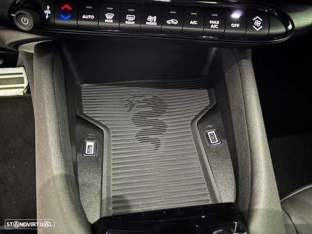 Alfa Romeo Junior 1.2 eDCT6 - 20