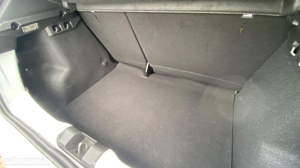 Dacia Sandero 1.0 SCe Essential - 9