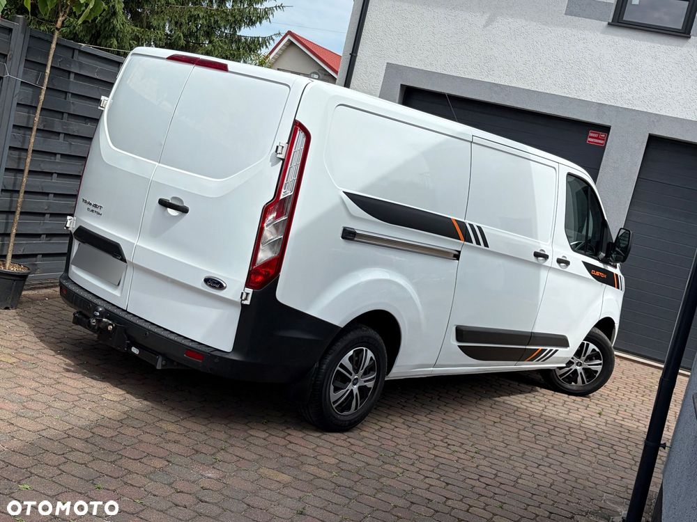 Ford Transit Custom - 10