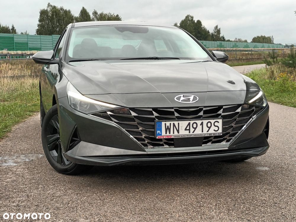 Hyundai Elantra 1.6 Smart CVT - 8