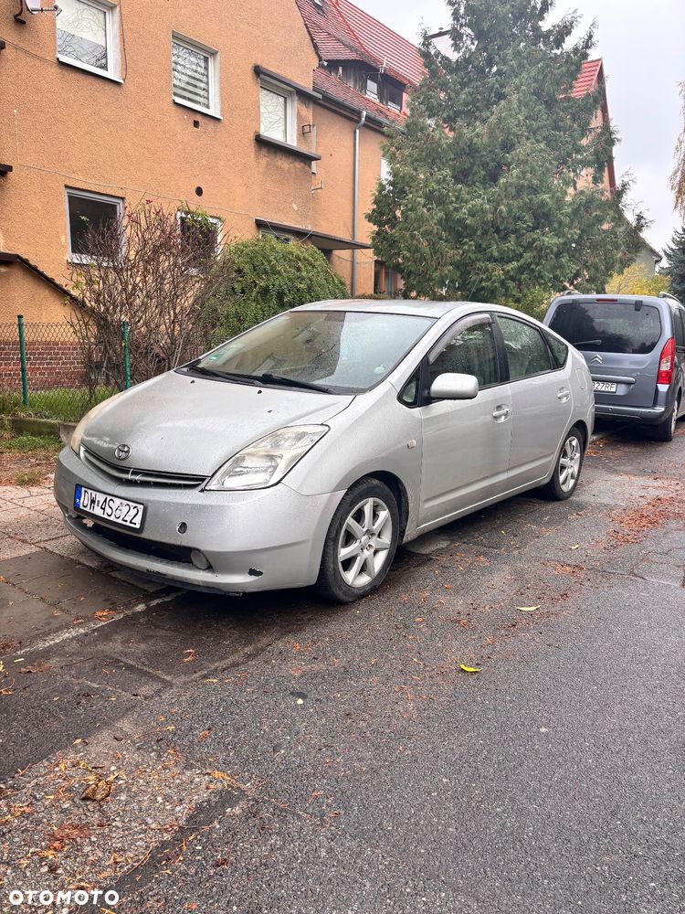 Toyota Prius 2005 photo 2