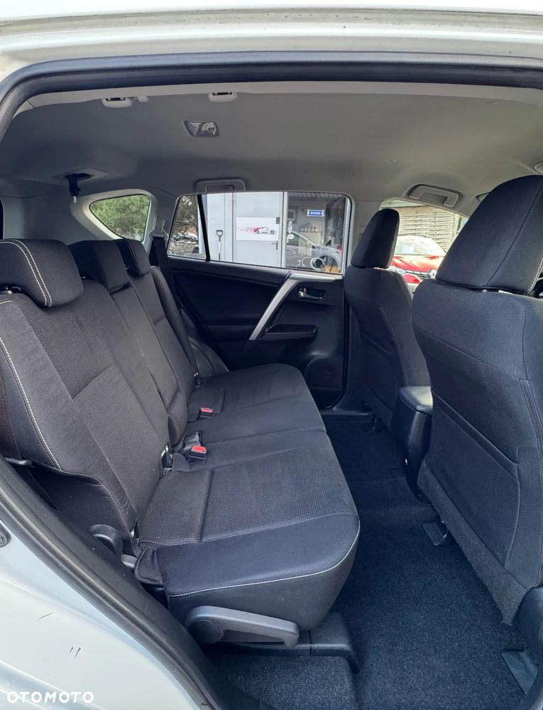 Toyota RAV4 - 26