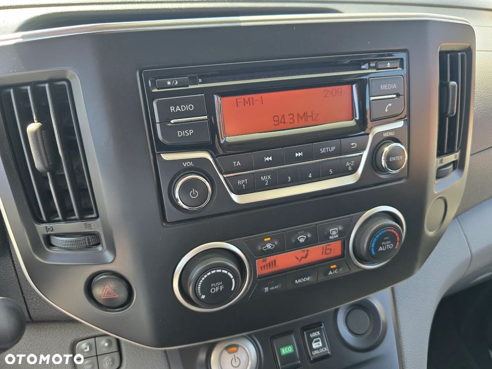 Nissan NV200 - 16