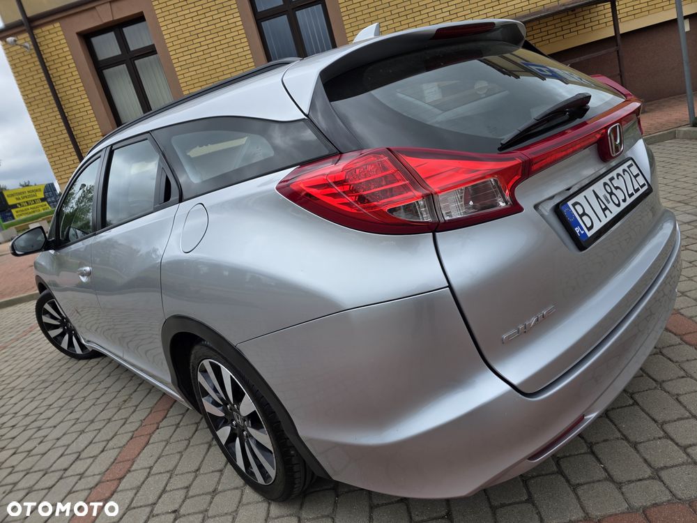 Honda Civic 1.6 i-DTEC Comfort Black Edition - 1