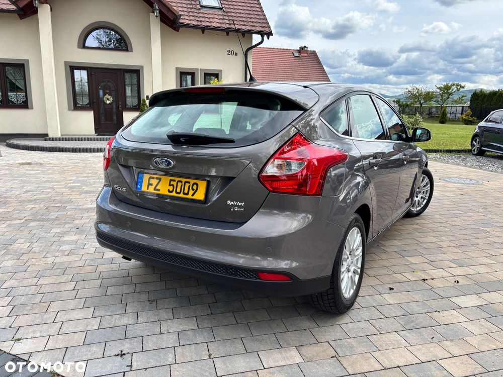Ford Focus 1.6 TDCi DPF Start-Stopp-System Titanium - 6