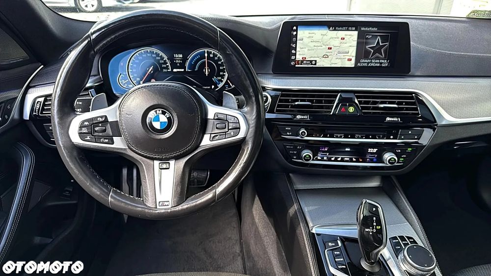 BMW Seria 5 530e iPerformance GPF M Sport sport - 10