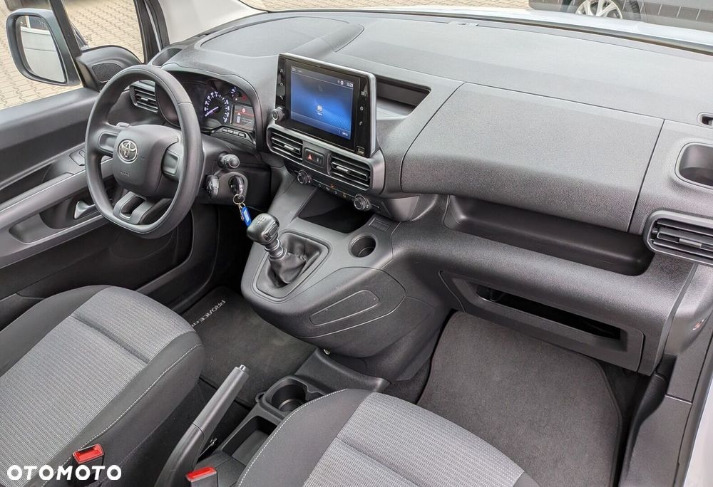 Toyota Proace City Verso Long 1.5 D-4D Business - 20