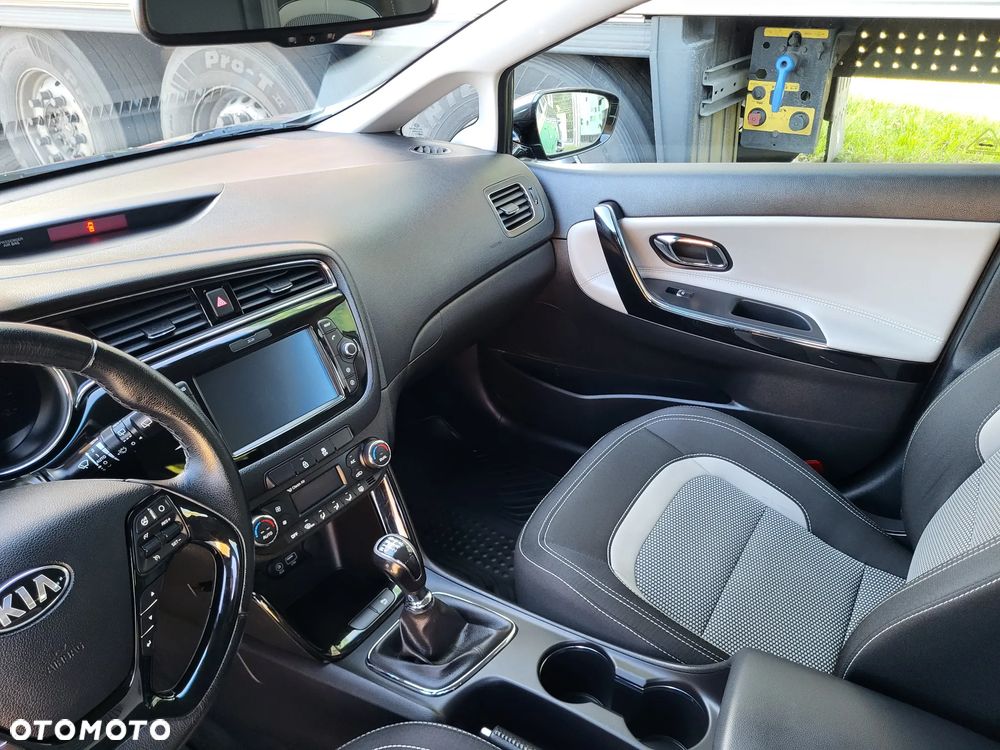 Kia Ceed 1.4 L Business Line Plus - 20