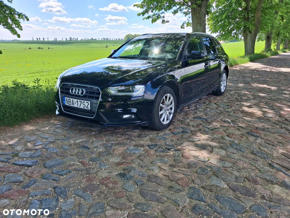 Audi A4 Avant 2.0 TDI - 11