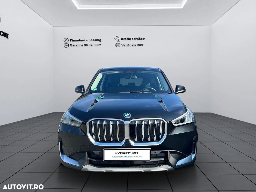BMW iX1 xDrive30 - 3