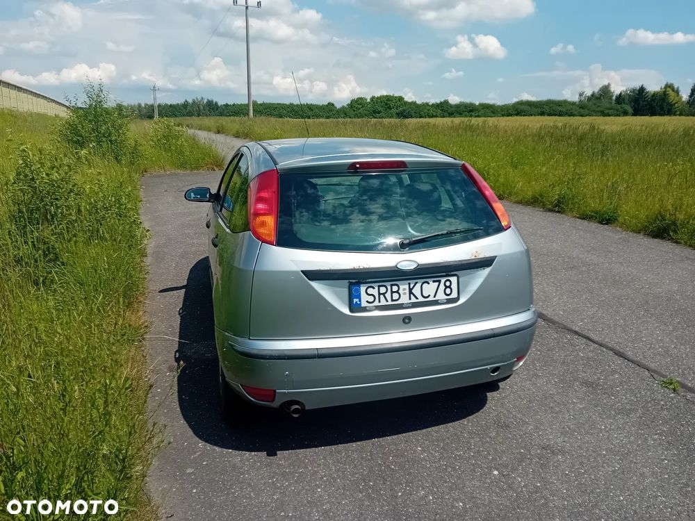 Ford Focus 1.6 Comfort X / 100 - 4